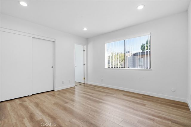 9000 Vanalden, Northridge, CA 91324