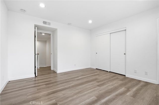 9000 Vanalden, Northridge, CA 91324