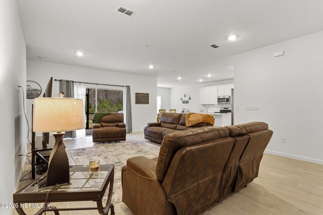 8486 HORSEBIT Circle, Jacksonville, FL 32219