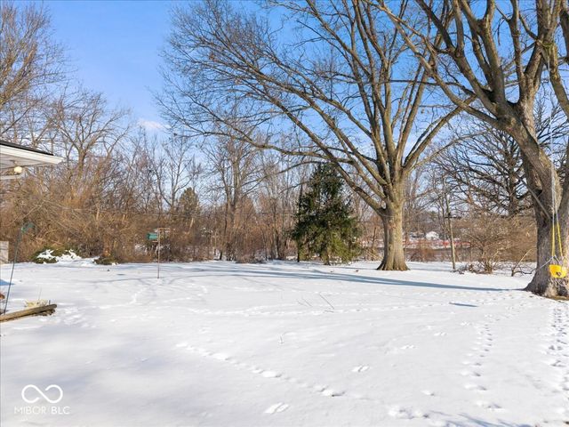 5750 Elaine Street, Speedway, IN 46224