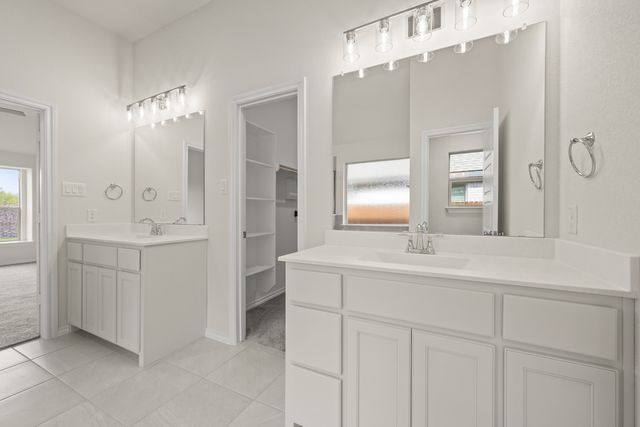 10809 Rothland Street, Fort Worth, TX 76036