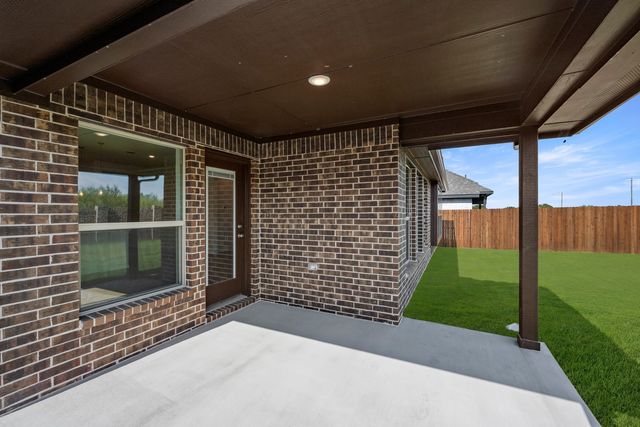 10809 Rothland Street, Fort Worth, TX 76036