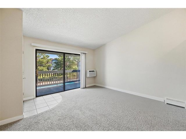 532 Oakwood Dr B207, Castle Rock, CO 80104