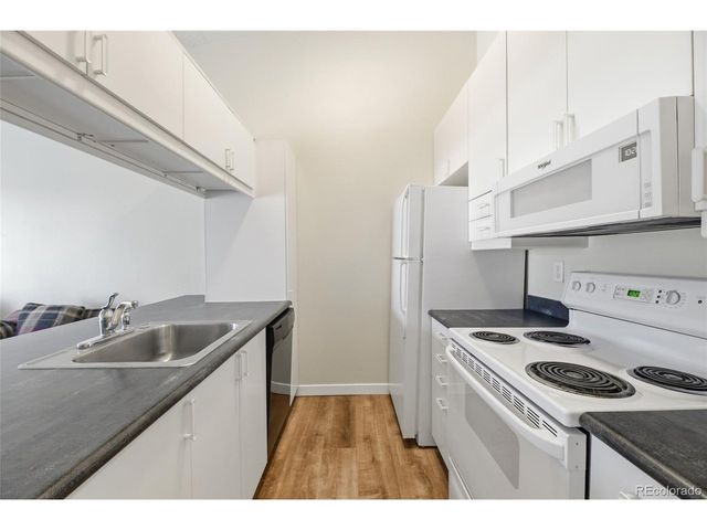 532 Oakwood Dr B207, Castle Rock, CO 80104