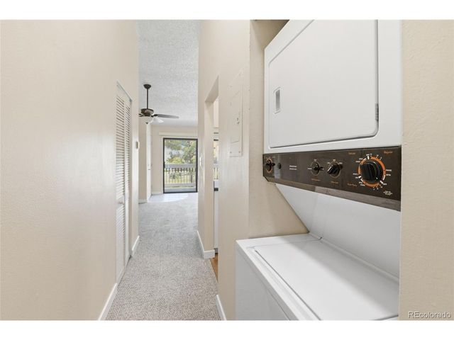 532 Oakwood Dr B207, Castle Rock, CO 80104