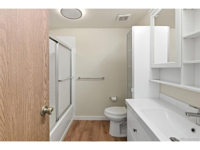 532 Oakwood Dr B207, Castle Rock, CO 80104
