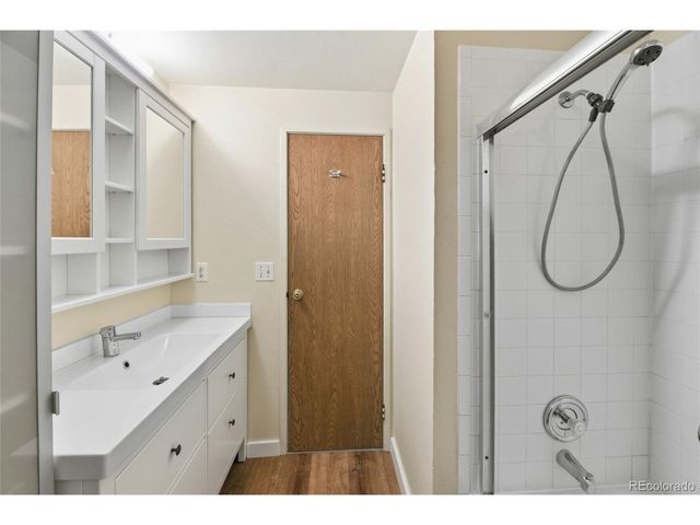 532 Oakwood Dr B207, Castle Rock, CO 80104