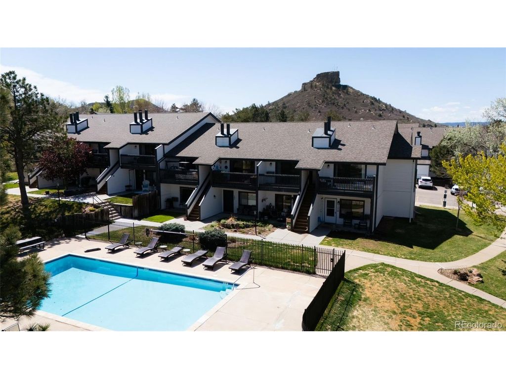 532 Oakwood Dr B207, Castle Rock, CO 80104