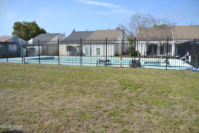 522 Arrow Street, Panama City, FL 32404