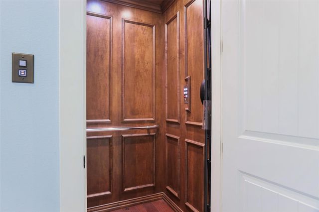 11718 Beachside, Galveston, TX 77554