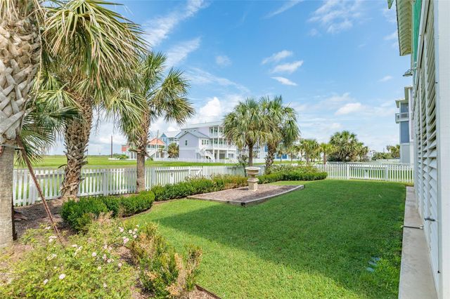 11718 Beachside, Galveston, TX 77554