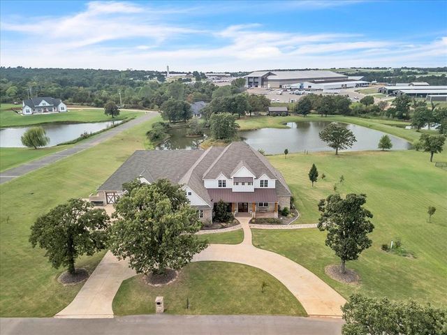 9757 Bear Creek Road, Guthrie, OK 73044
