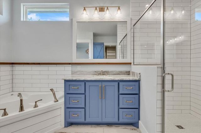 9757 Bear Creek Road, Guthrie, OK 73044