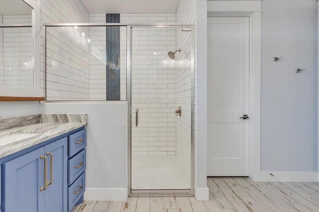 9757 Bear Creek Road, Guthrie, OK 73044