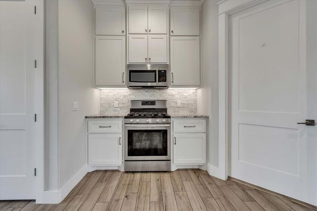 9757 Bear Creek Road, Guthrie, OK 73044