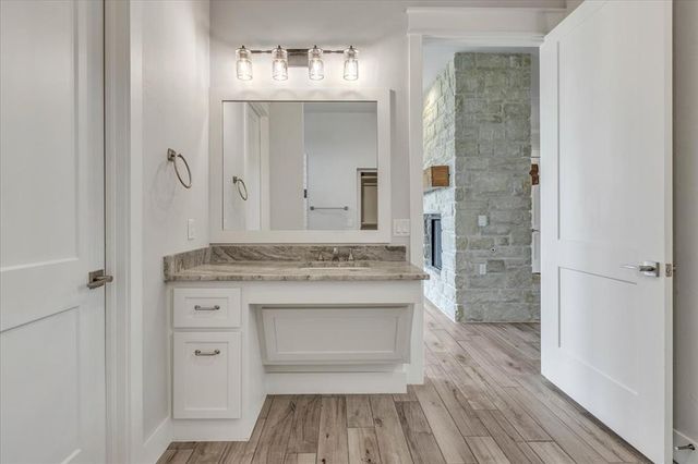 9757 Bear Creek Road, Guthrie, OK 73044