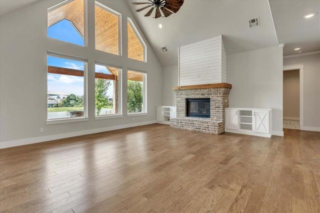 9757 Bear Creek Road, Guthrie, OK 73044