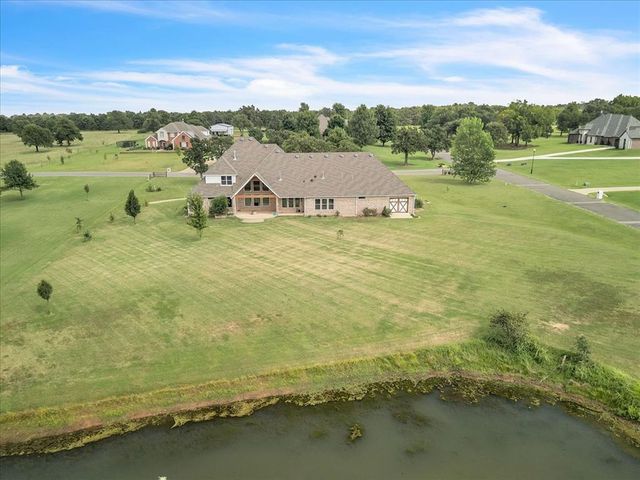 9757 Bear Creek Road, Guthrie, OK 73044