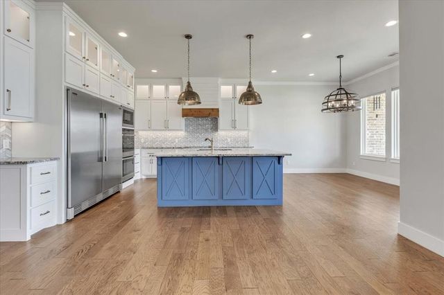 9757 Bear Creek Road, Guthrie, OK 73044