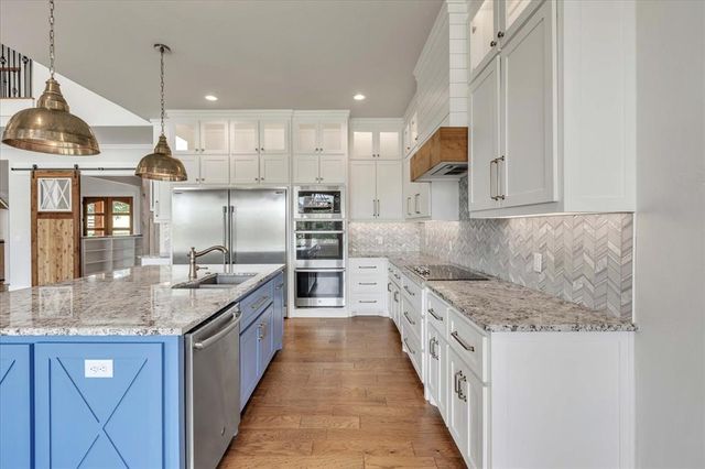 9757 Bear Creek Road, Guthrie, OK 73044