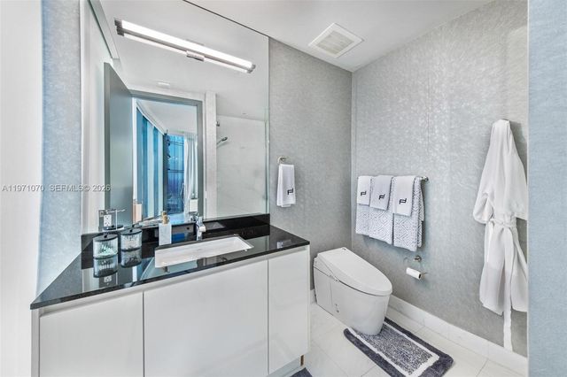18555 Collins Avenue 5003, Sunny Isles Beach, FL 33160