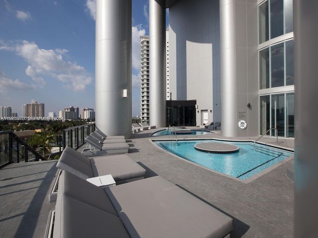 18555 Collins Avenue 5003, Sunny Isles Beach, FL 33160