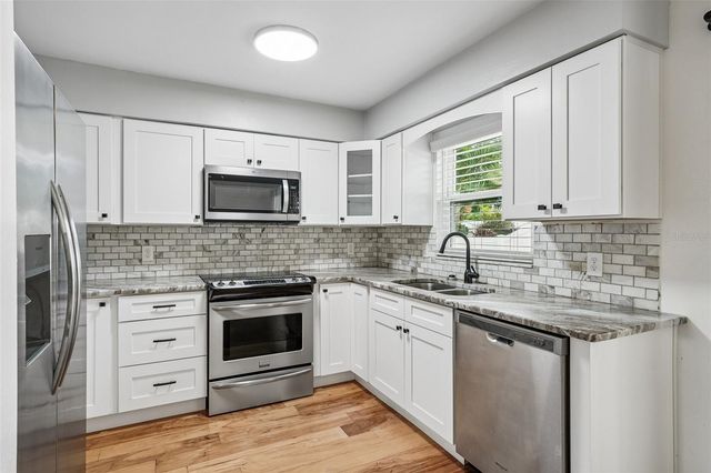 1500 39TH STREET N, St Petersburg, FL 33713