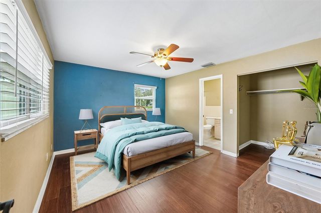 1500 39TH STREET N, St Petersburg, FL 33713