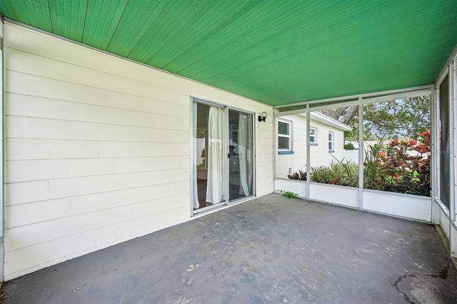 1500 39TH STREET N, St Petersburg, FL 33713