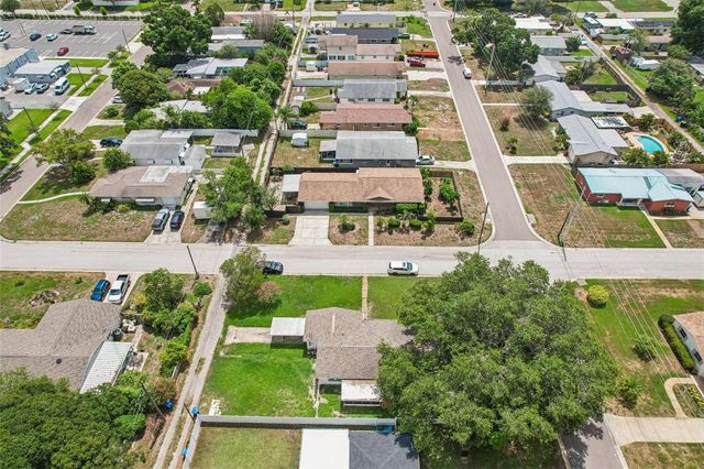 1500 39TH STREET N, St Petersburg, FL 33713