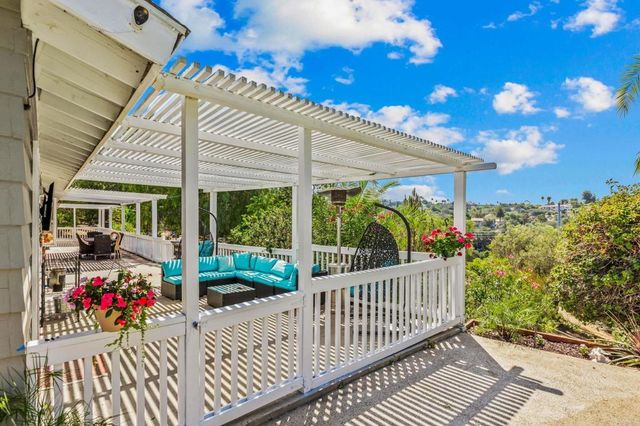 3082 Camino Cielo, Fallbrook, CA 92028