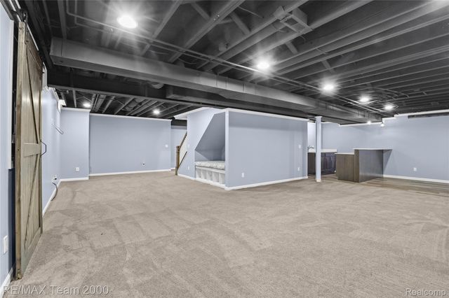 23888 Leighwood Drive, Woodhaven, MI 48183
