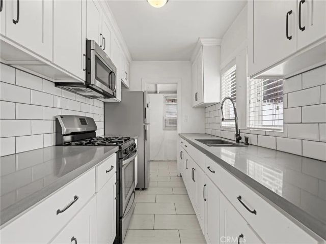 757 N Loma Vista, Long Beach, CA 90813