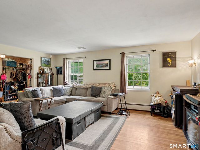60 Bunnell Avenue, Stratford, CT 06614