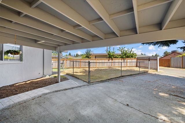 5025 Wilmington Avenue, Everett, WA 98203