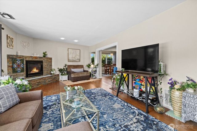 5025 Wilmington Avenue, Everett, WA 98203