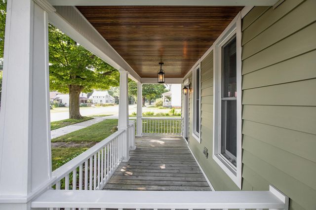 605 Lincoln Avenue, Gilmore Twp, MI 49628