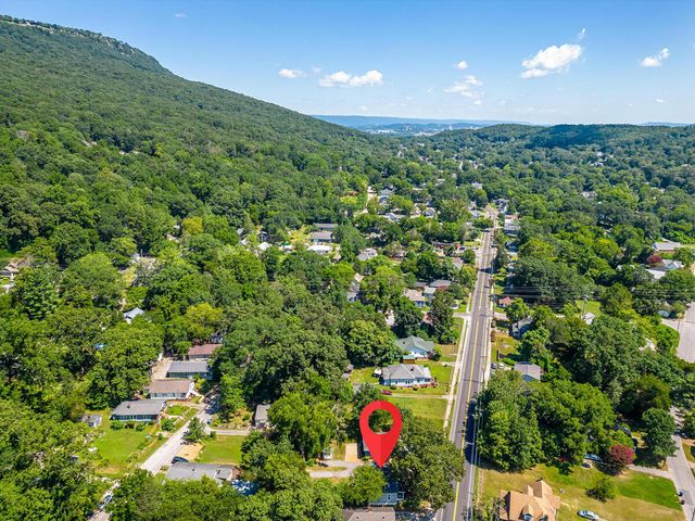 5719 Saint Elmo Avenue, Chattanooga, TN 37409