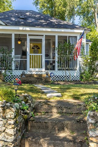 5719 Saint Elmo Avenue, Chattanooga, TN 37409