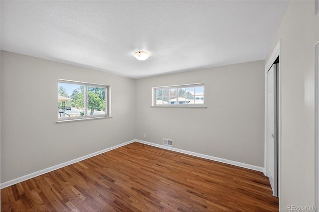 2201 Oakland Street, Aurora, CO 80010