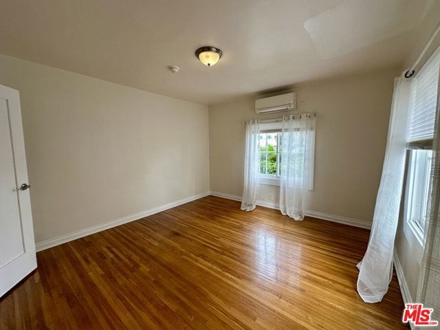 1252 S Burnside Avenue, Los Angeles, CA 90019