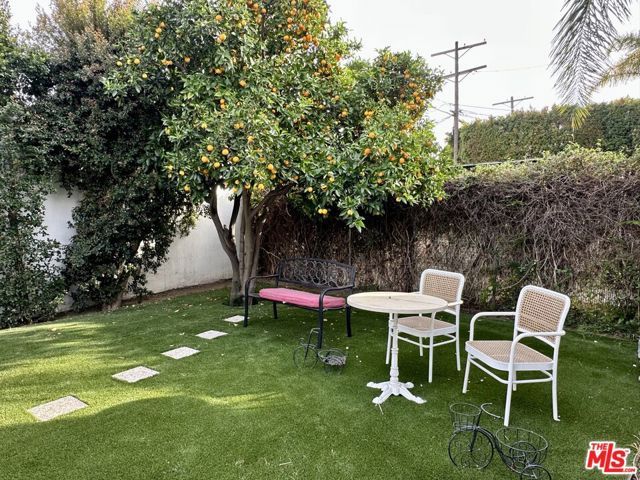 1252 S Burnside Avenue, Los Angeles, CA 90019