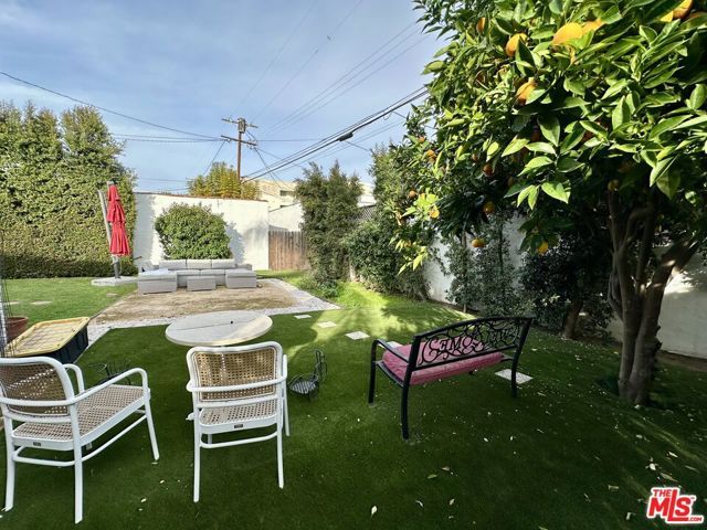 1252 S Burnside Avenue, Los Angeles, CA 90019
