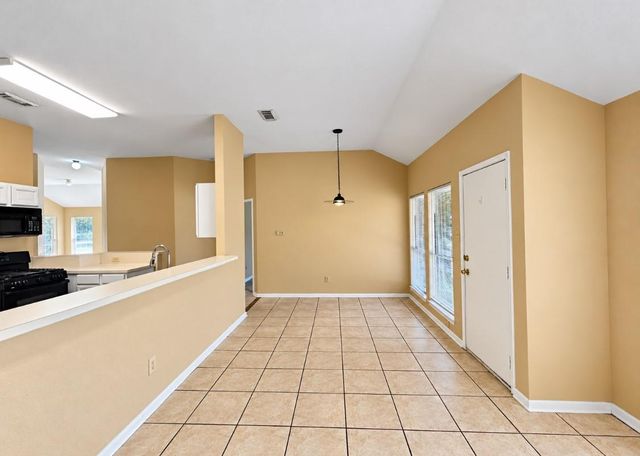2206 Friarwood Trail, Houston, TX 77339