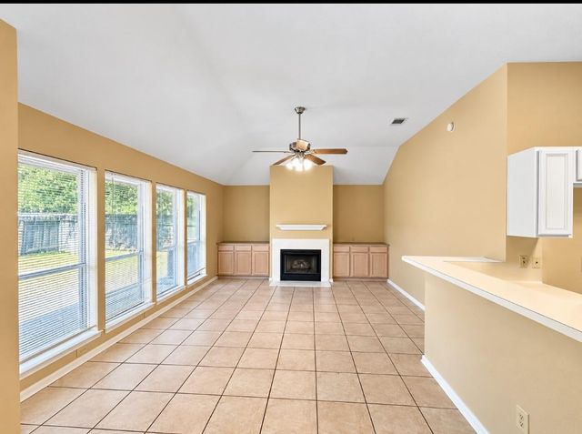 2206 Friarwood Trail, Houston, TX 77339