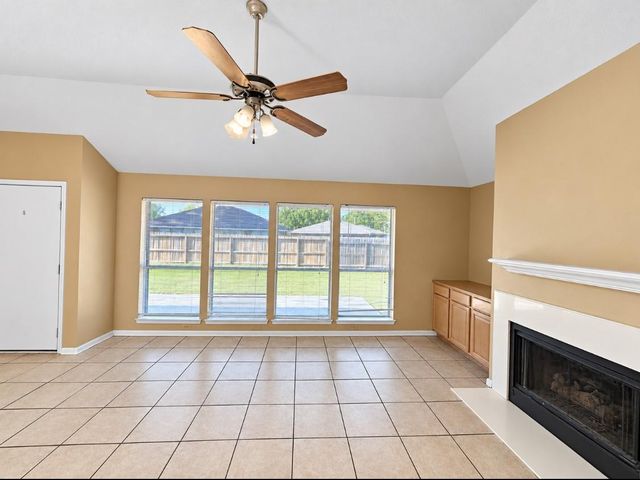 2206 Friarwood Trail, Houston, TX 77339