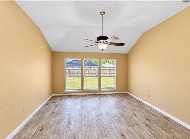 2206 Friarwood Trail, Houston, TX 77339