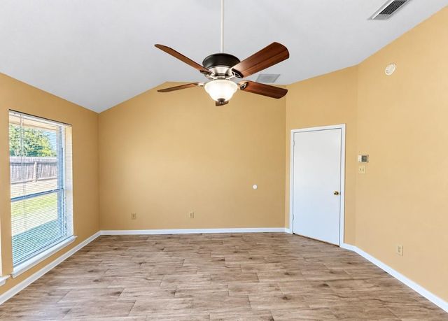 2206 Friarwood Trail, Houston, TX 77339