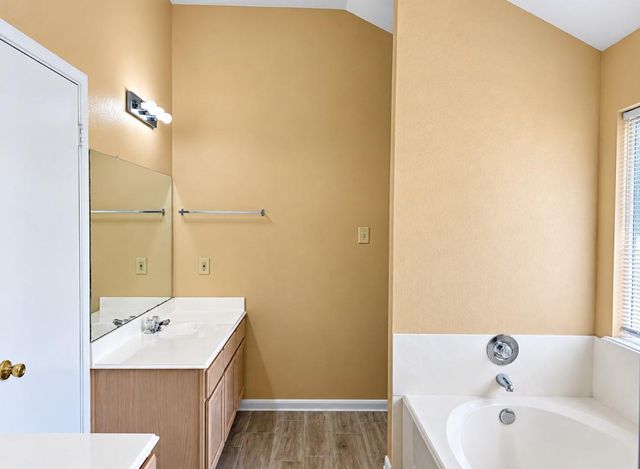 2206 Friarwood Trail, Houston, TX 77339