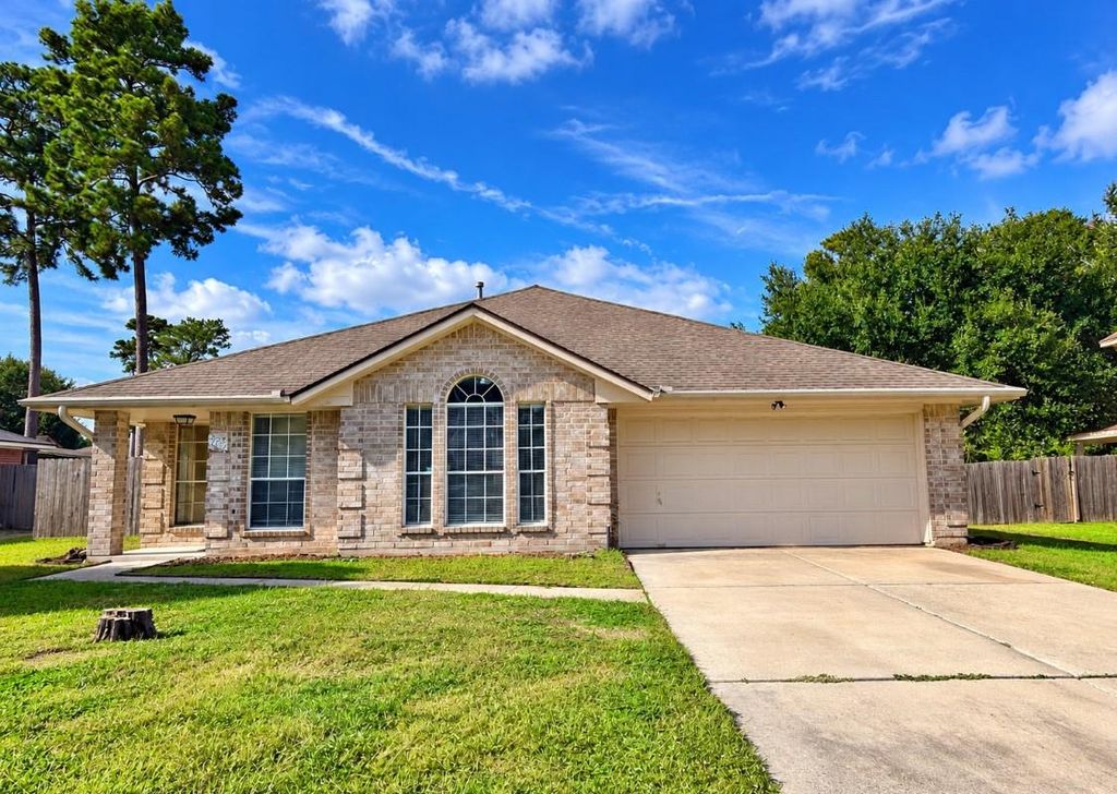 2206 Friarwood Trail, Houston, TX 77339